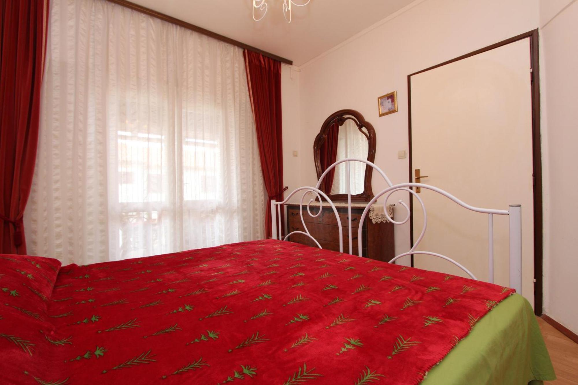 Apartments Belsa Rovigno Esterno foto